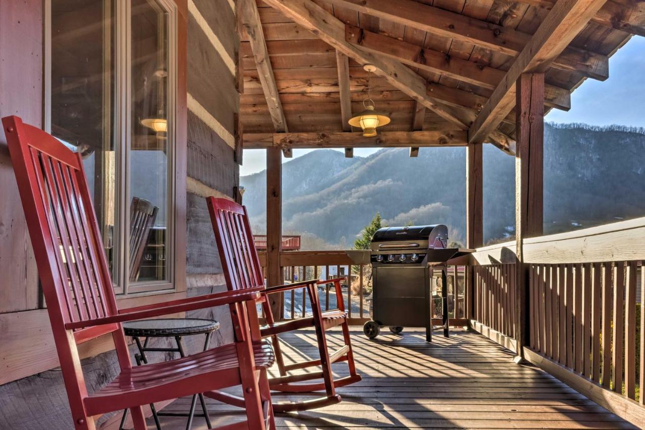 The Cabin At Marys Place With Deck And Mtn Views! Villa Maggie Valley Eksteriør bilde