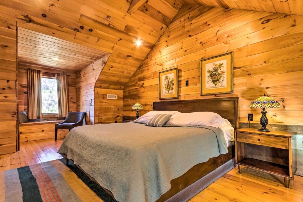 The Cabin At Marys Place With Deck And Mtn Views! Villa Maggie Valley Eksteriør bilde